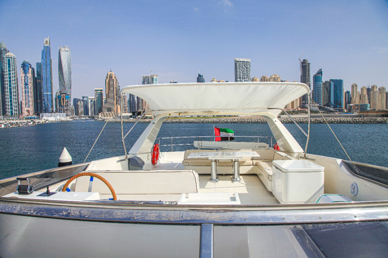 San Lorenzo Yacht