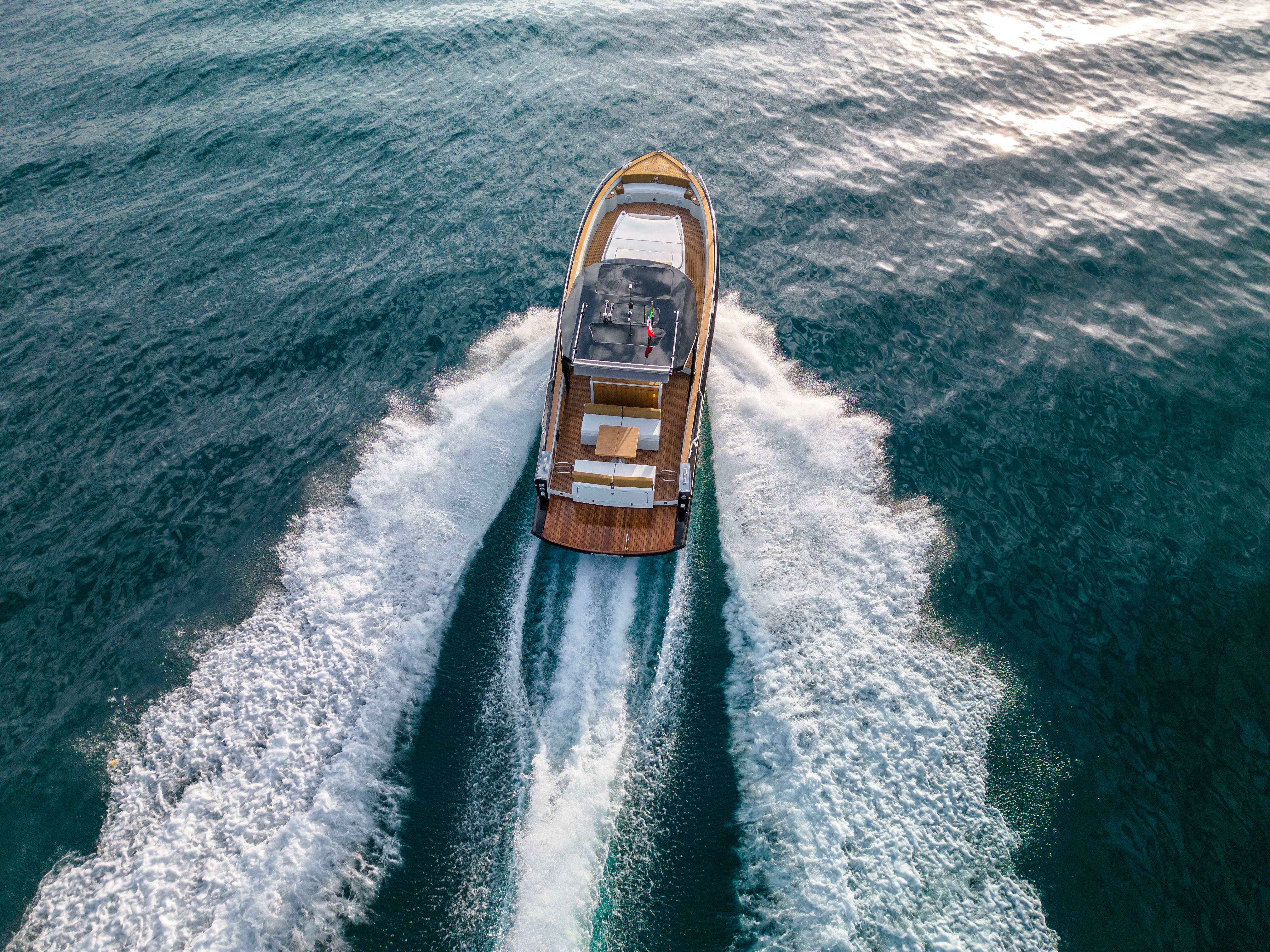 Allure 40