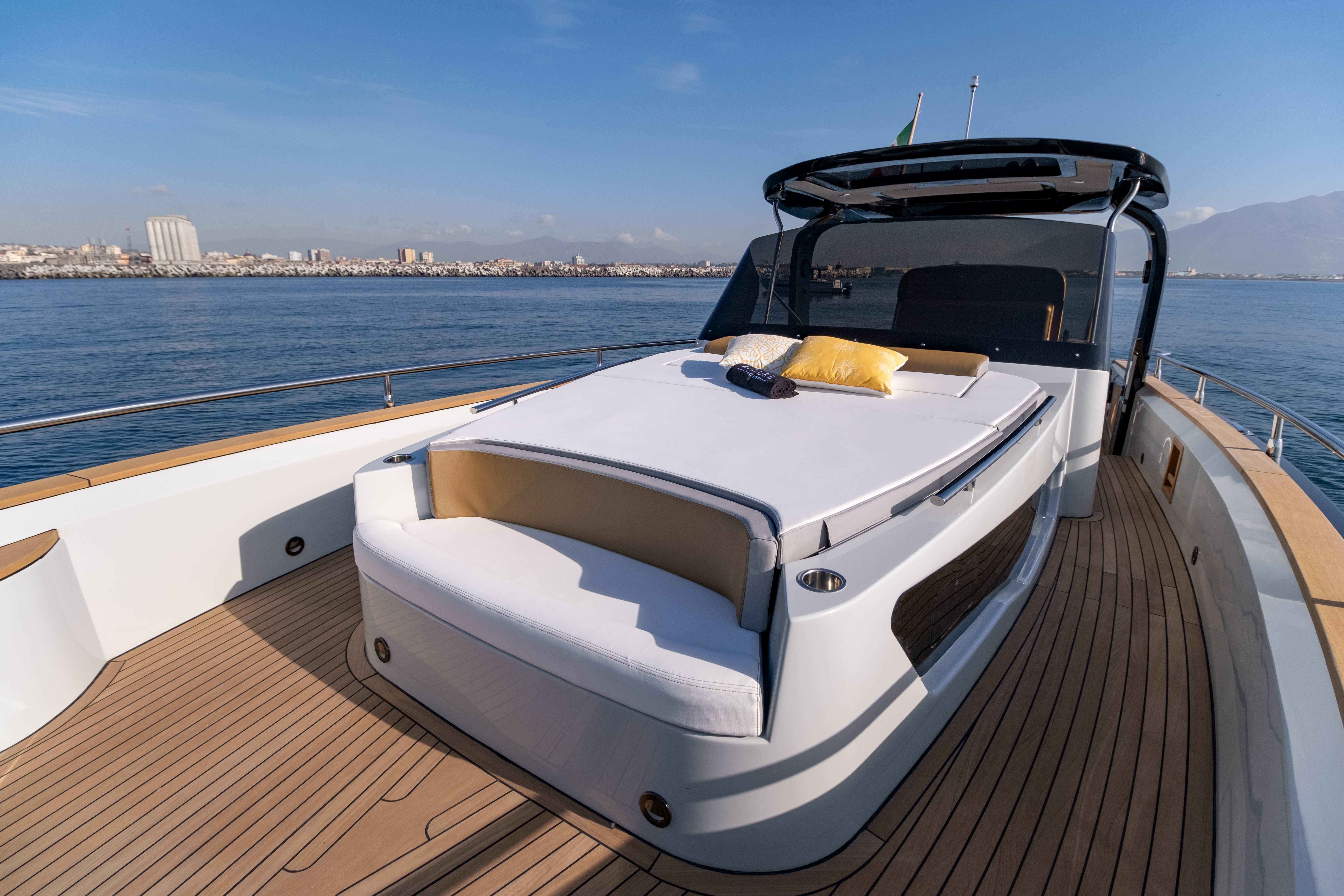 Allure 40