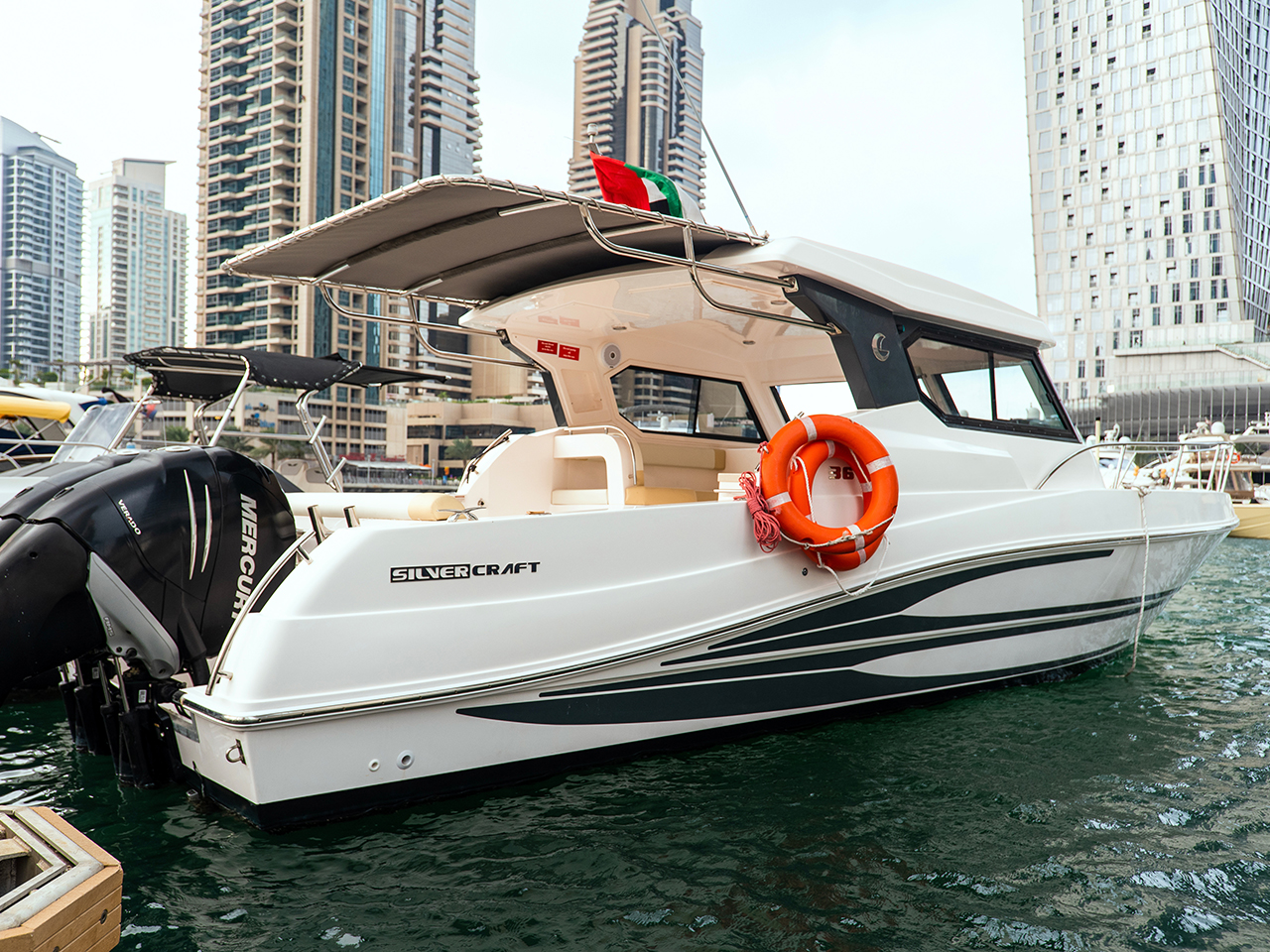 Yacht Charter Thunderbird
