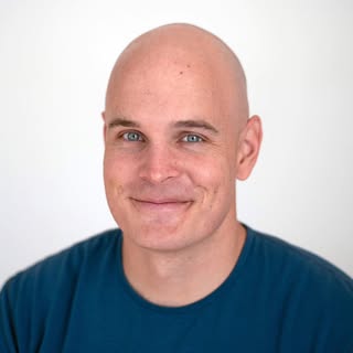 Zack Nelson (JerryRigEverything)