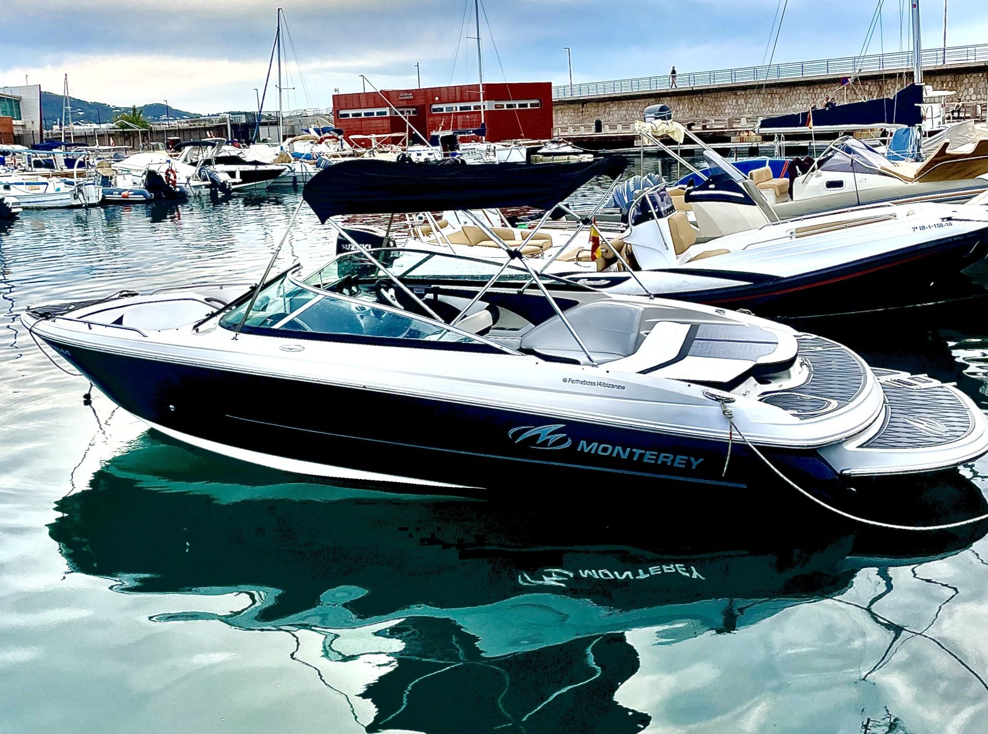Monterey — 214 Fs (2012)