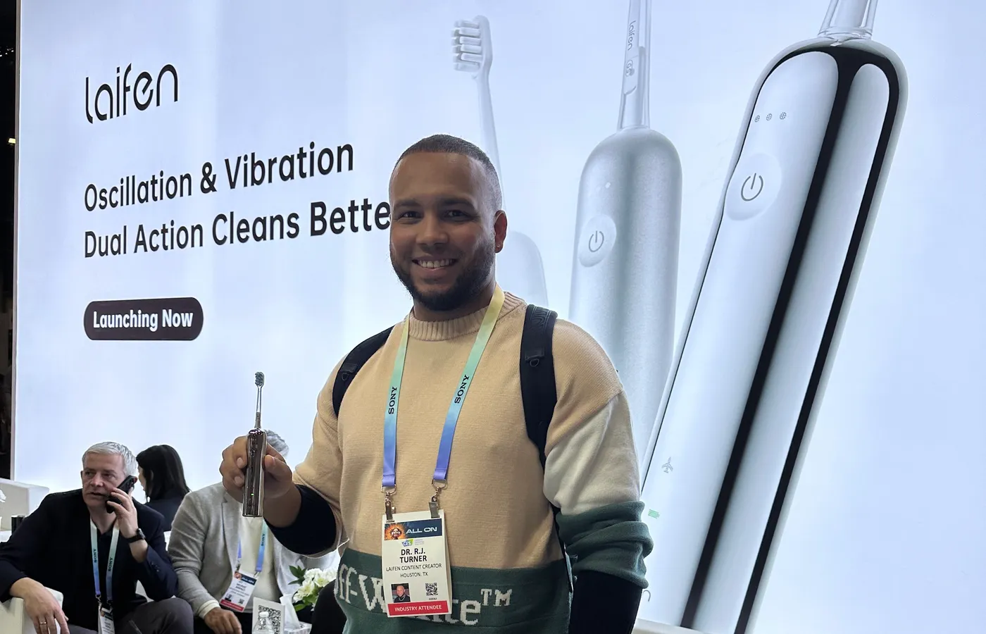 RJ Turner at the Laifen booth